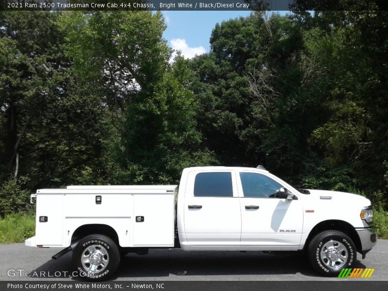 Bright White / Black/Diesel Gray 2021 Ram 2500 Tradesman Crew Cab 4x4 Chassis