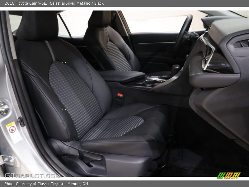 Celestial Silver Metallic / Black 2018 Toyota Camry SE