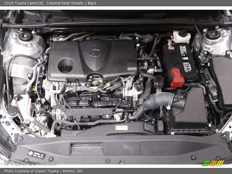 Celestial Silver Metallic / Black 2018 Toyota Camry SE