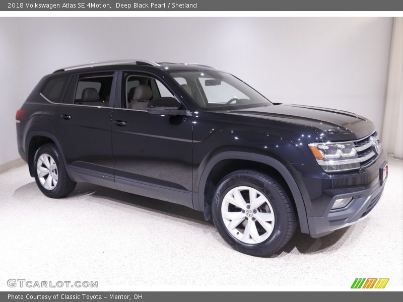 Deep Black Pearl / Shetland 2018 Volkswagen Atlas SE 4Motion