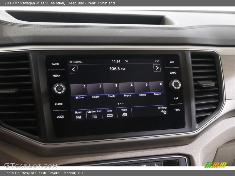 Deep Black Pearl / Shetland 2018 Volkswagen Atlas SE 4Motion