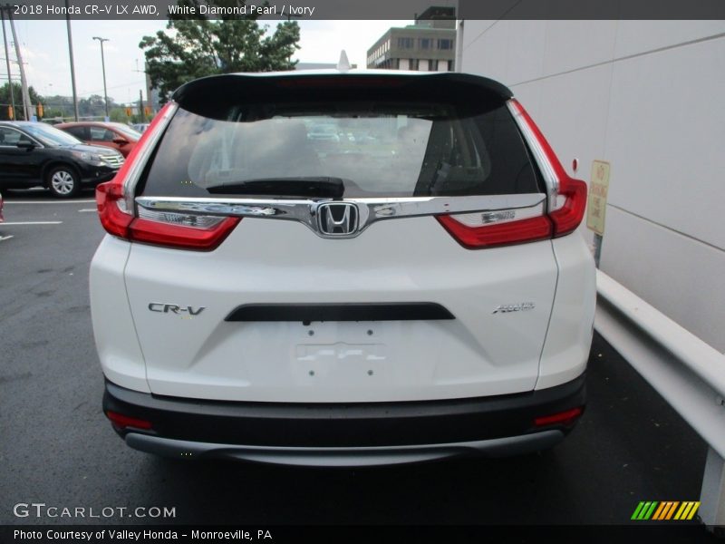 White Diamond Pearl / Ivory 2018 Honda CR-V LX AWD