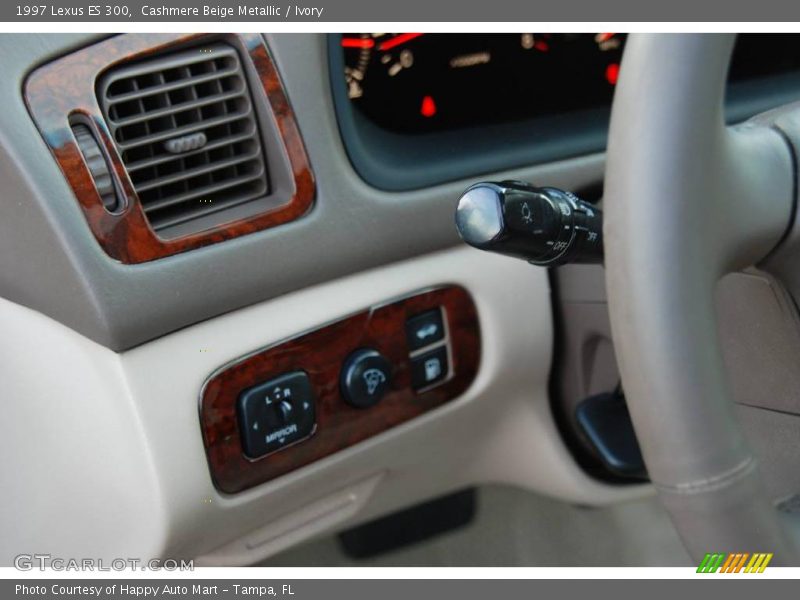 Cashmere Beige Metallic / Ivory 1997 Lexus ES 300