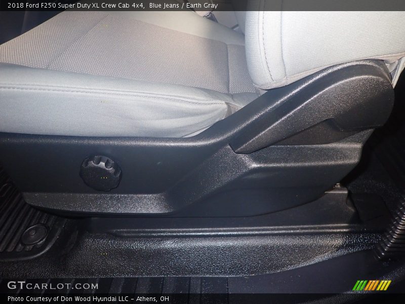 Blue Jeans / Earth Gray 2018 Ford F250 Super Duty XL Crew Cab 4x4