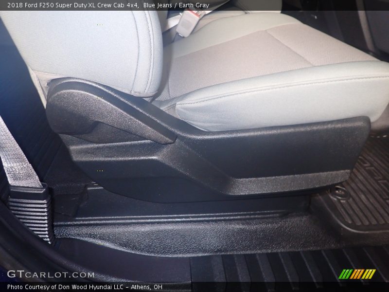 Blue Jeans / Earth Gray 2018 Ford F250 Super Duty XL Crew Cab 4x4