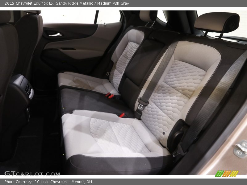 Sandy Ridge Metallic / Medium Ash Gray 2019 Chevrolet Equinox LS