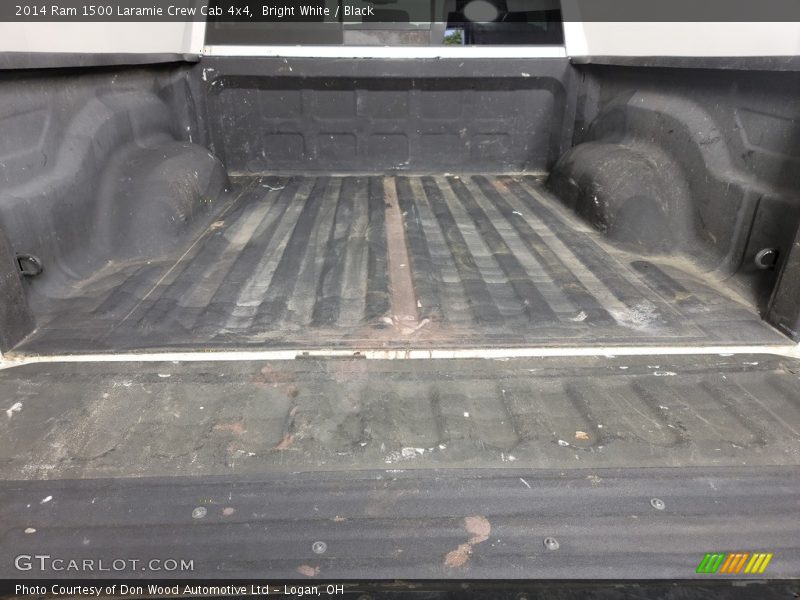 Bright White / Black 2014 Ram 1500 Laramie Crew Cab 4x4