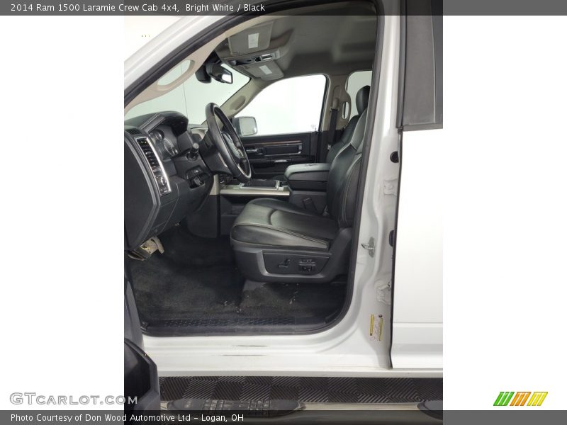 Bright White / Black 2014 Ram 1500 Laramie Crew Cab 4x4