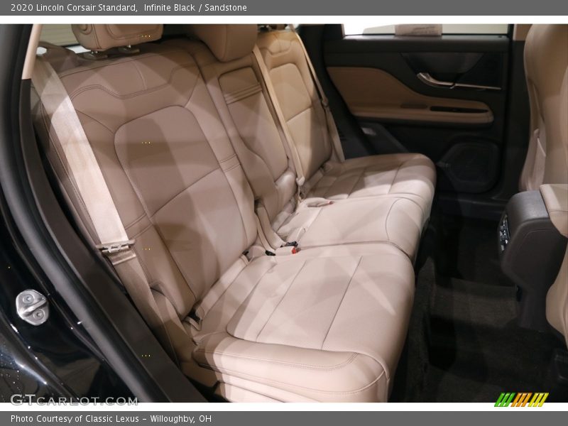 Infinite Black / Sandstone 2020 Lincoln Corsair Standard