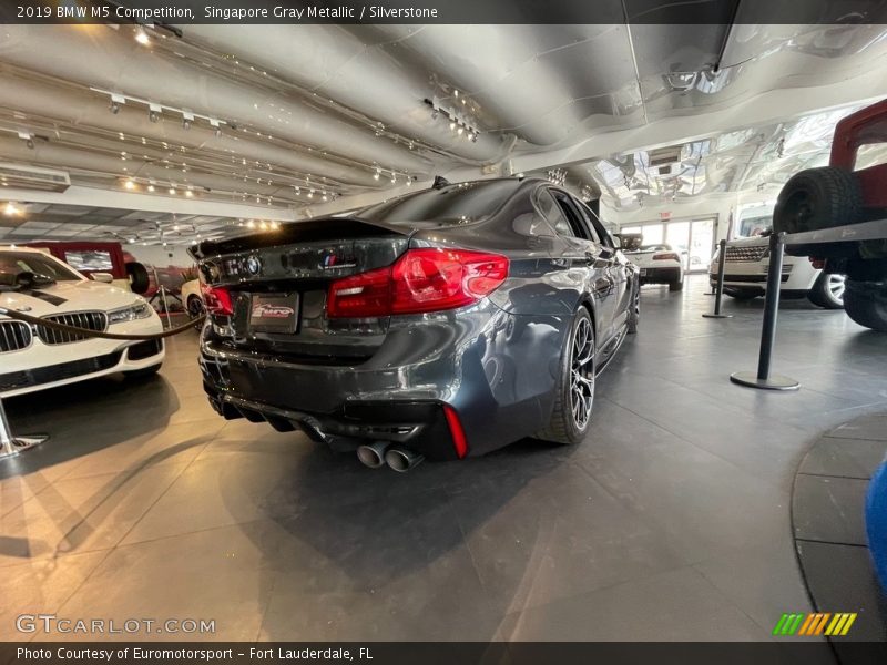 Singapore Gray Metallic / Silverstone 2019 BMW M5 Competition