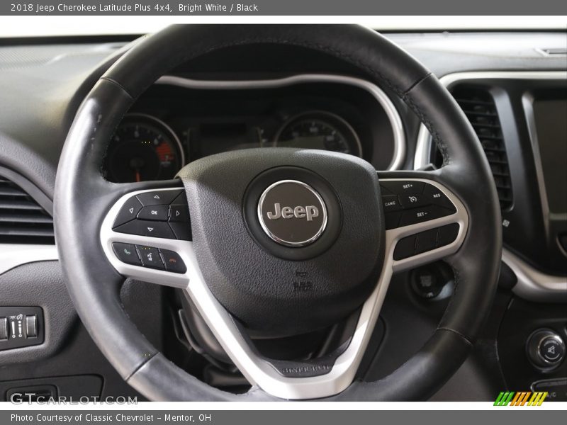 Bright White / Black 2018 Jeep Cherokee Latitude Plus 4x4