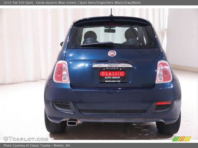 Verde Azzurro (Blue-Green) / Sport Nero/Grigio/Nero (Black/Gray/Black) 2013 Fiat 500 Sport