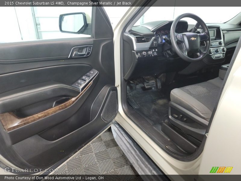 Champagne Silver Metallic / Jet Black 2015 Chevrolet Suburban LS 4WD