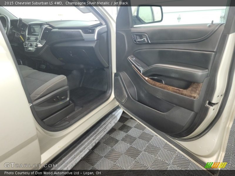 Champagne Silver Metallic / Jet Black 2015 Chevrolet Suburban LS 4WD