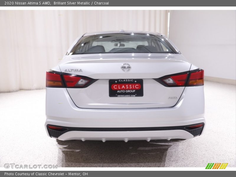 Brilliant Silver Metallic / Charcoal 2020 Nissan Altima S AWD
