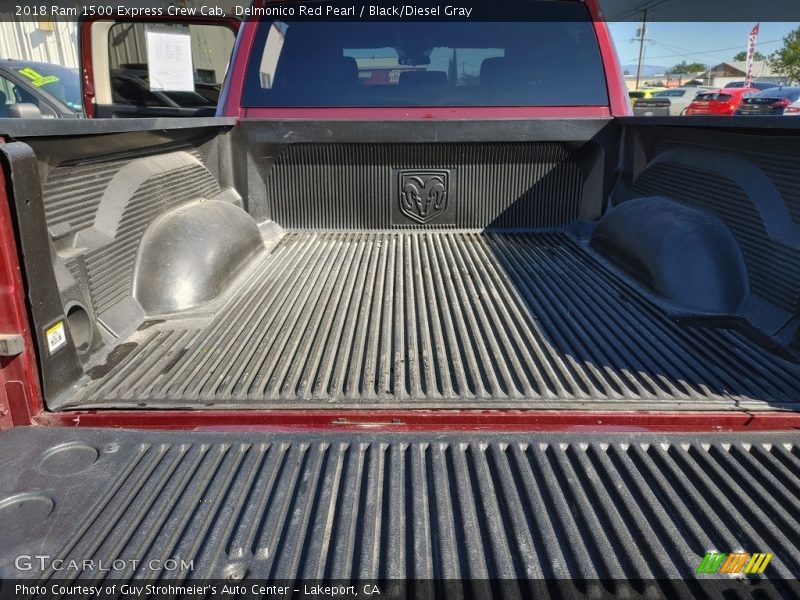 Delmonico Red Pearl / Black/Diesel Gray 2018 Ram 1500 Express Crew Cab