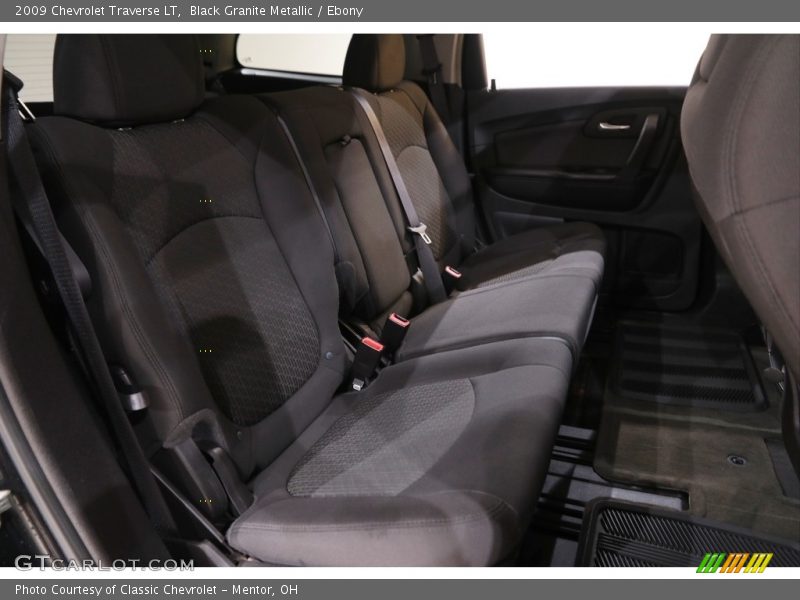 Black Granite Metallic / Ebony 2009 Chevrolet Traverse LT