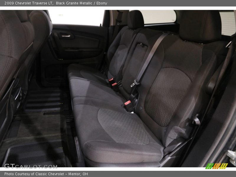 Black Granite Metallic / Ebony 2009 Chevrolet Traverse LT