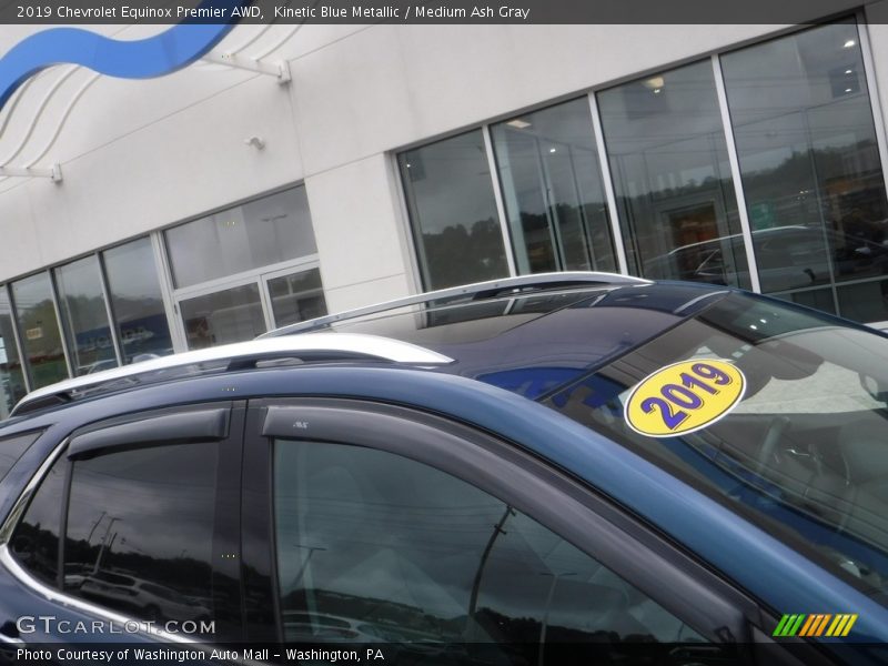 Kinetic Blue Metallic / Medium Ash Gray 2019 Chevrolet Equinox Premier AWD
