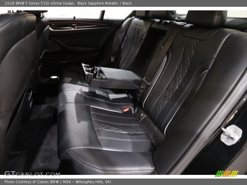 Black Sapphire Metallic / Black 2018 BMW 5 Series 530i xDrive Sedan