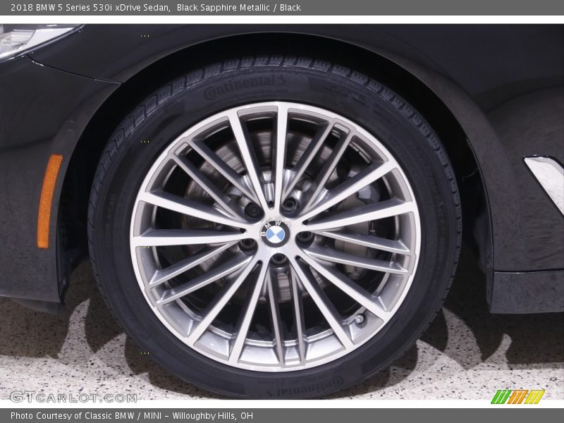 Black Sapphire Metallic / Black 2018 BMW 5 Series 530i xDrive Sedan