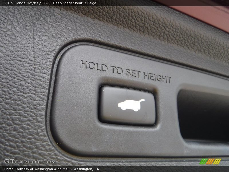Deep Scarlet Pearl / Beige 2019 Honda Odyssey EX-L