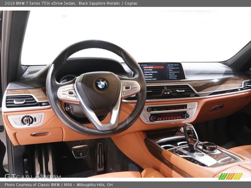 Black Sapphire Metallic / Cognac 2019 BMW 7 Series 750i xDrive Sedan