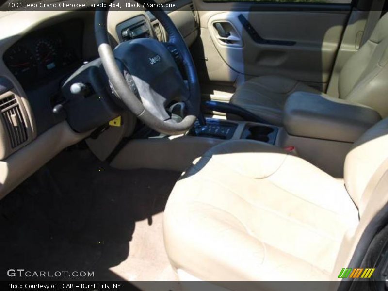 Black / Sandstone 2001 Jeep Grand Cherokee Laredo 4x4
