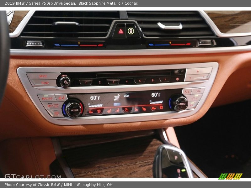 Black Sapphire Metallic / Cognac 2019 BMW 7 Series 750i xDrive Sedan