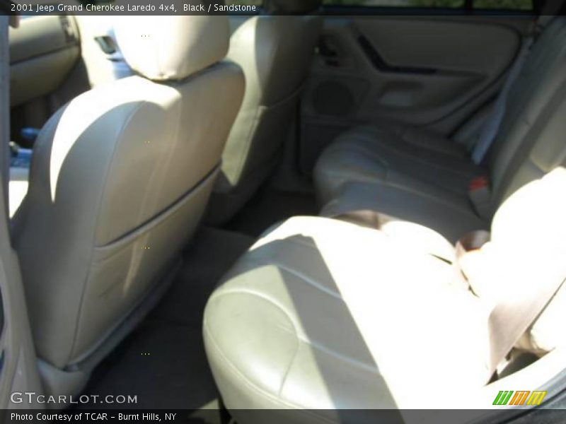 Black / Sandstone 2001 Jeep Grand Cherokee Laredo 4x4