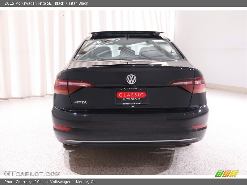 Black / Titan Black 2019 Volkswagen Jetta SE