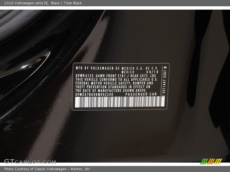 Black / Titan Black 2019 Volkswagen Jetta SE