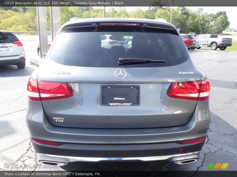 Selenite Grey Metallic / Black 2016 Mercedes-Benz GLC 300 4Matic