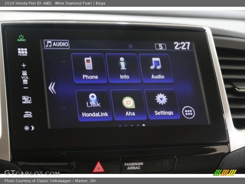 White Diamond Pearl / Beige 2016 Honda Pilot EX AWD