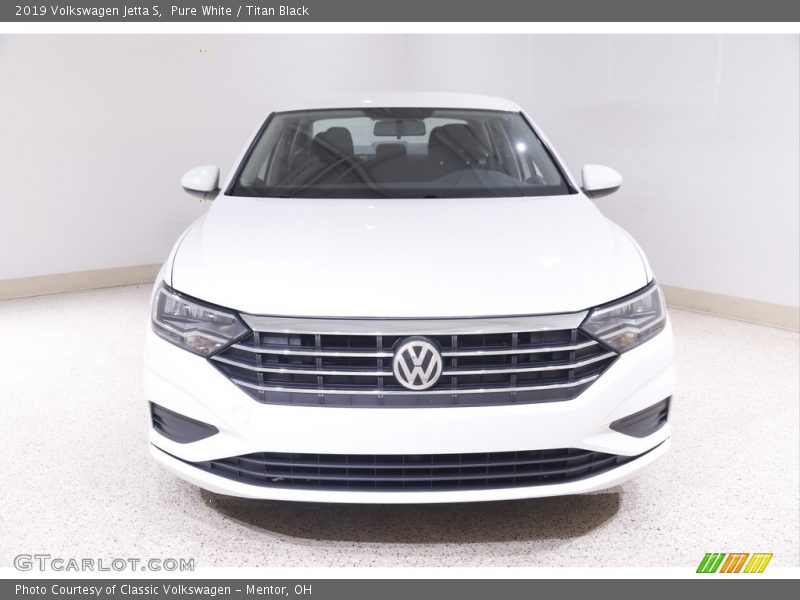 Pure White / Titan Black 2019 Volkswagen Jetta S