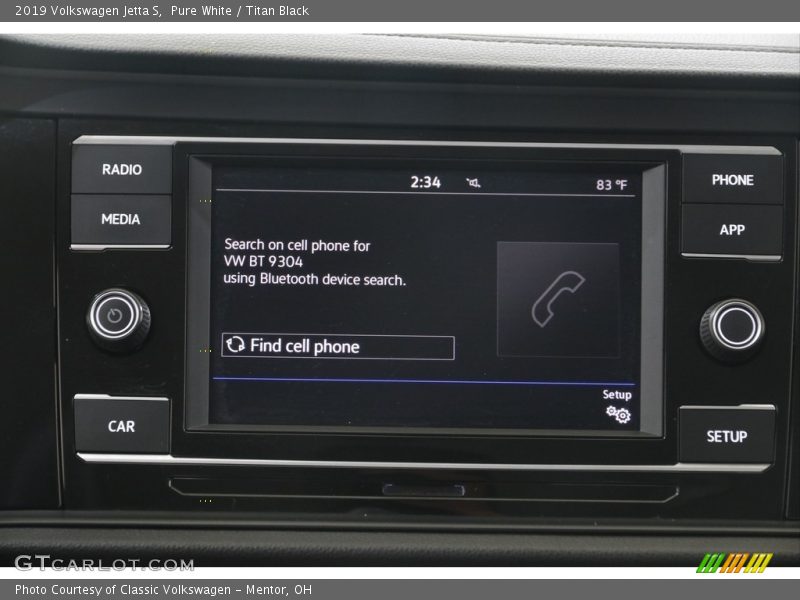 Pure White / Titan Black 2019 Volkswagen Jetta S