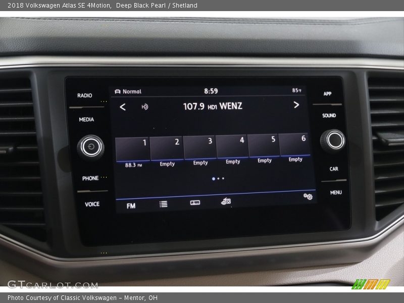 Deep Black Pearl / Shetland 2018 Volkswagen Atlas SE 4Motion