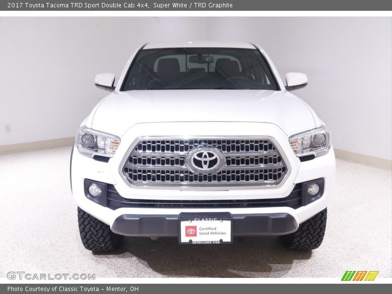 Super White / TRD Graphite 2017 Toyota Tacoma TRD Sport Double Cab 4x4