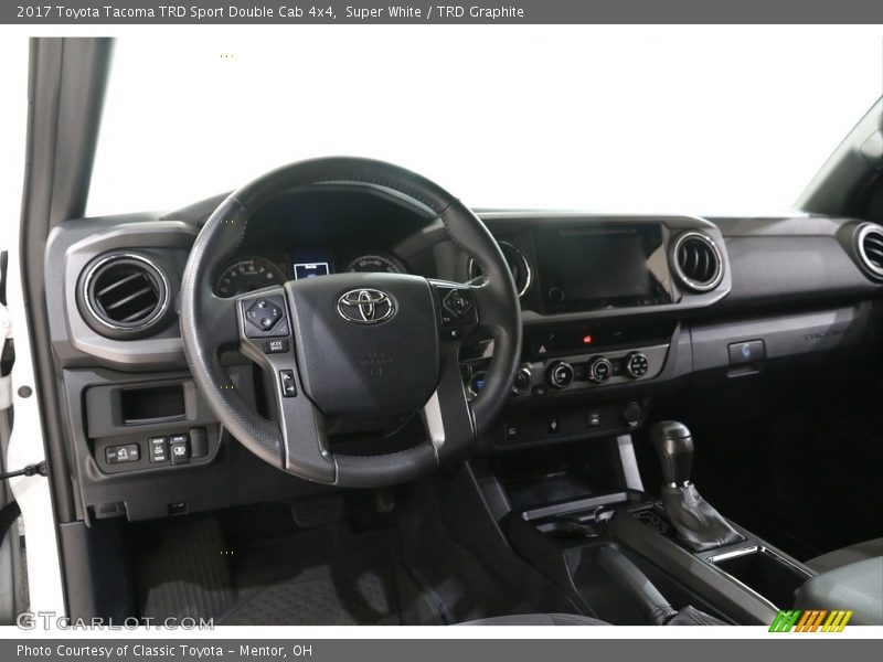 Super White / TRD Graphite 2017 Toyota Tacoma TRD Sport Double Cab 4x4