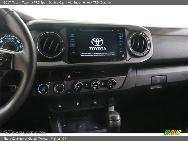 Super White / TRD Graphite 2017 Toyota Tacoma TRD Sport Double Cab 4x4