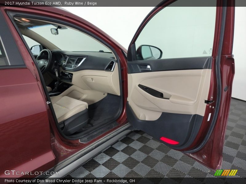 Ruby Wine / Beige 2017 Hyundai Tucson Eco AWD