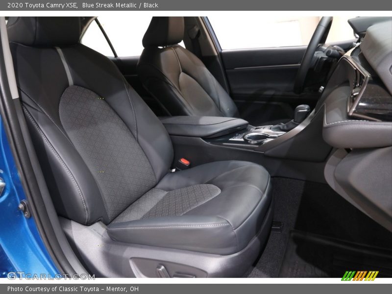 Blue Streak Metallic / Black 2020 Toyota Camry XSE