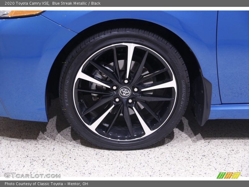 Blue Streak Metallic / Black 2020 Toyota Camry XSE