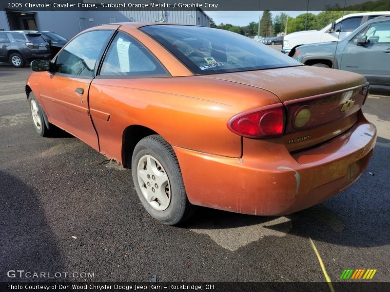 Sunburst Orange Metallic / Graphite Gray 2005 Chevrolet Cavalier Coupe