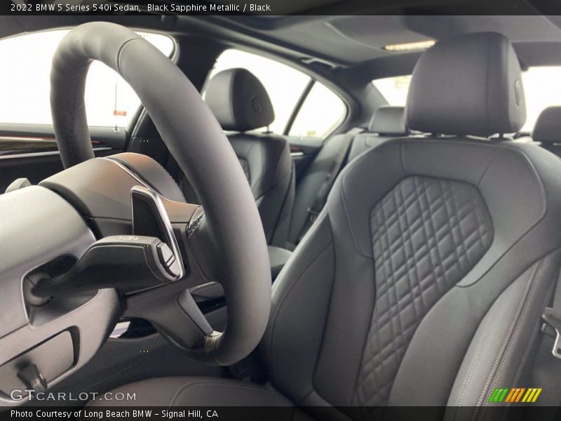 Front Seat of 2022 5 Series 540i Sedan