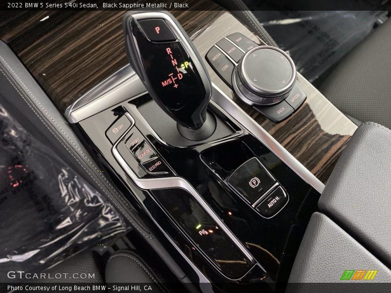  2022 5 Series 540i Sedan 8 Speed Automatic Shifter