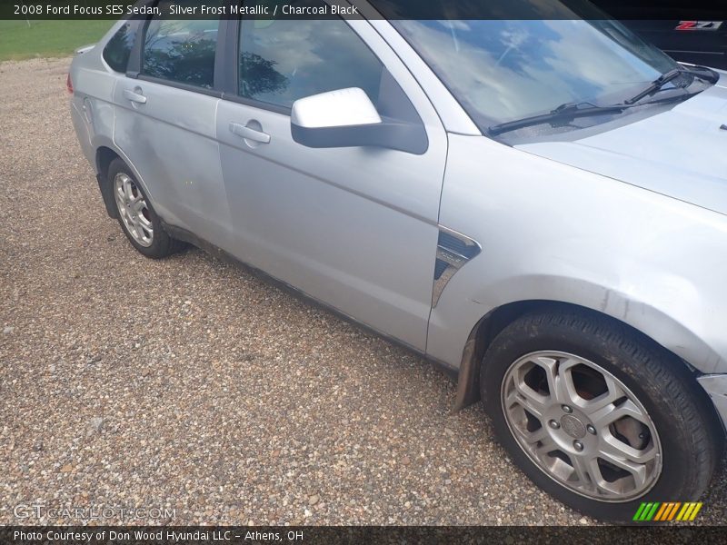 Silver Frost Metallic / Charcoal Black 2008 Ford Focus SES Sedan