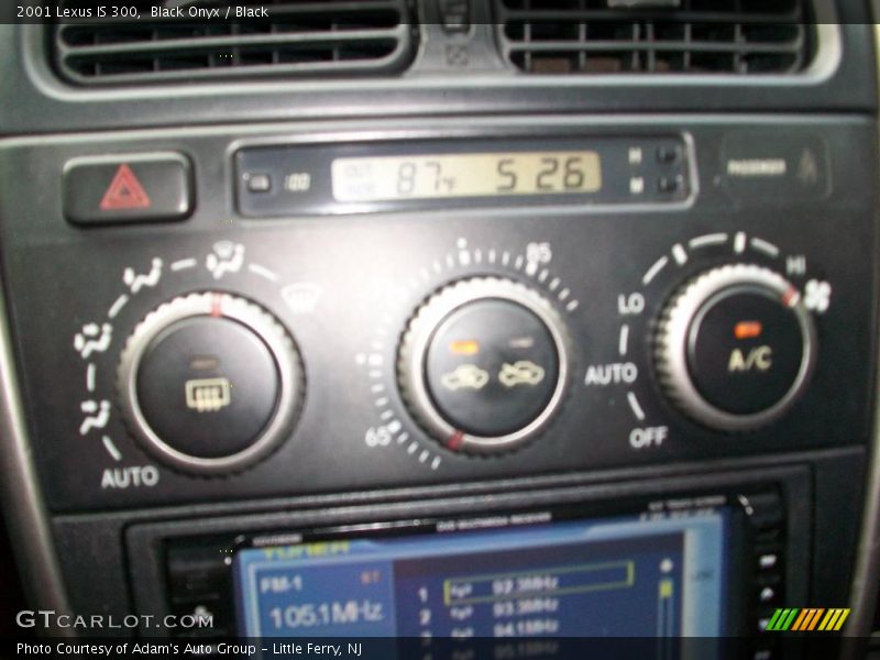 Black Onyx / Black 2001 Lexus IS 300