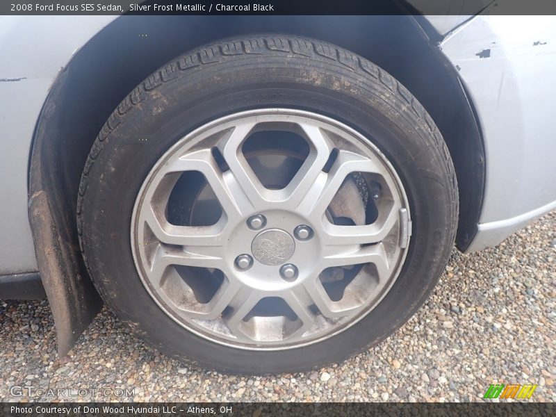 Silver Frost Metallic / Charcoal Black 2008 Ford Focus SES Sedan