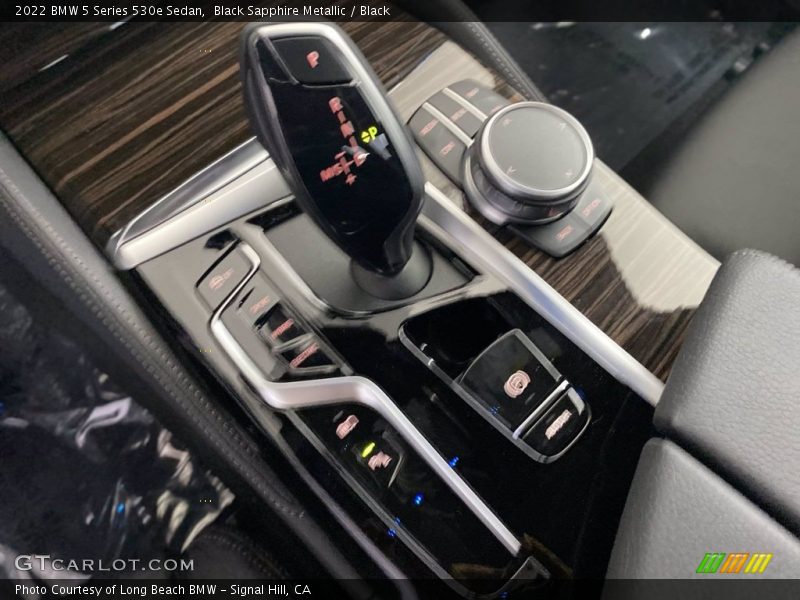 Black Sapphire Metallic / Black 2022 BMW 5 Series 530e Sedan